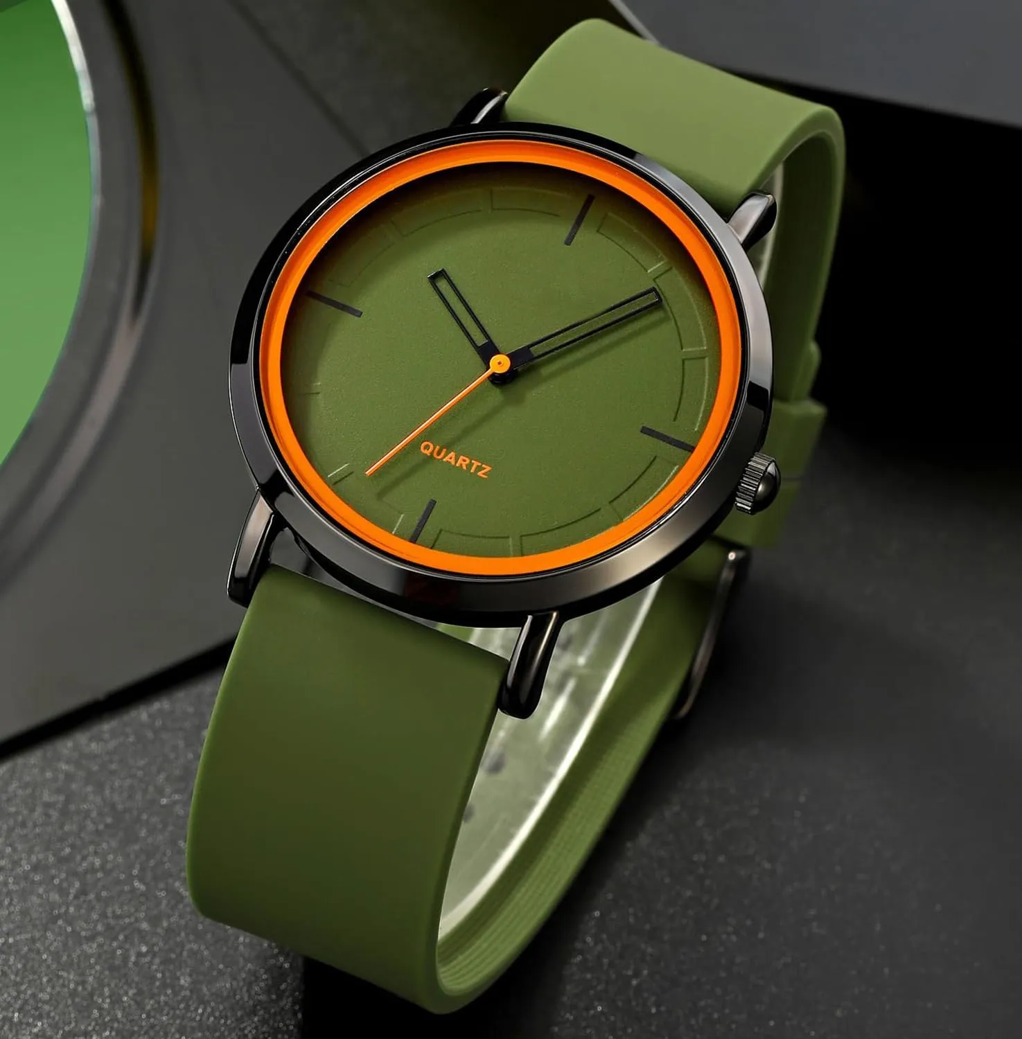 BESTKANG Fashion Simple Analog Quartz Wrist Watches Silicone Strap Waterproof Watch Women Watches Men Sports Watches