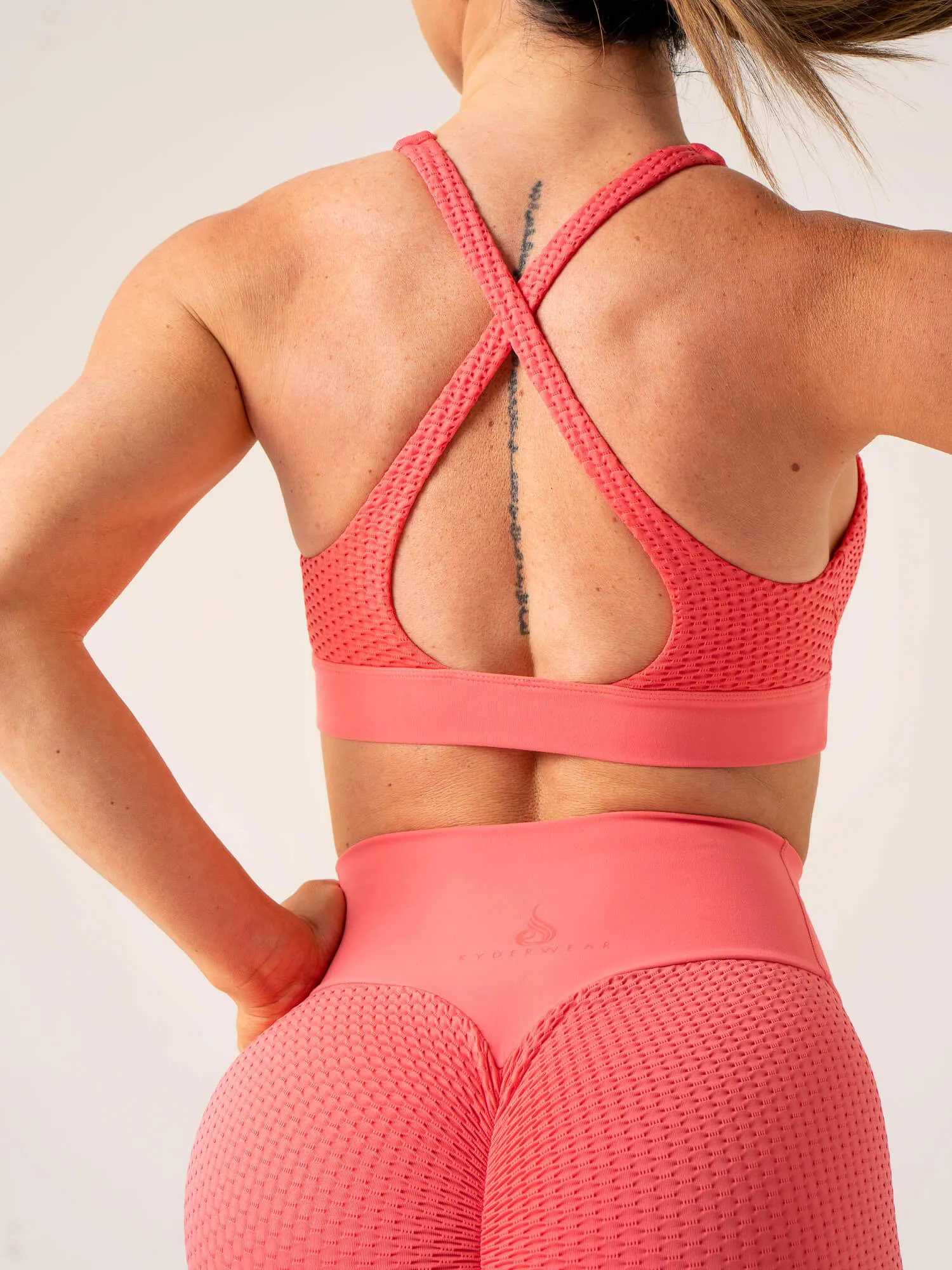 Honeycomb Seamless Sports Bra - Coral Pink