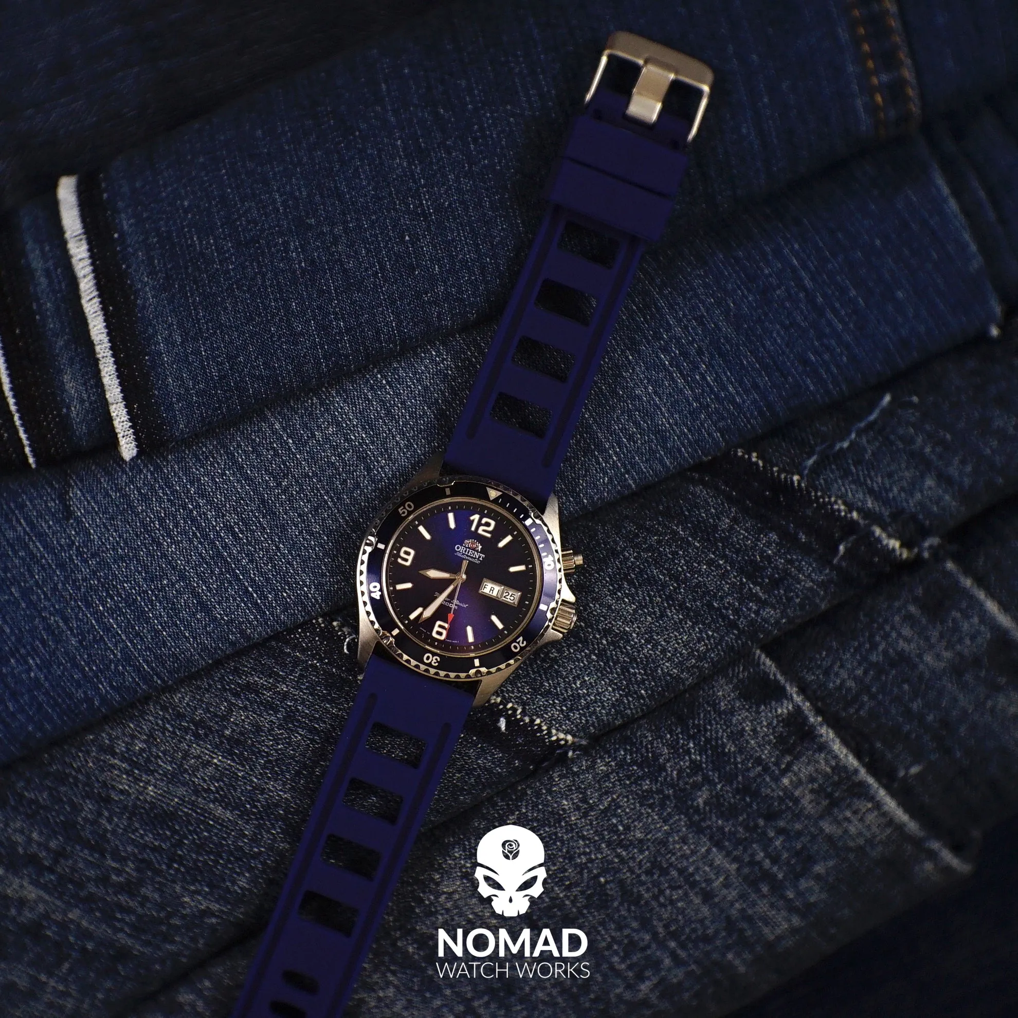 Iso Rubber Strap in Navy