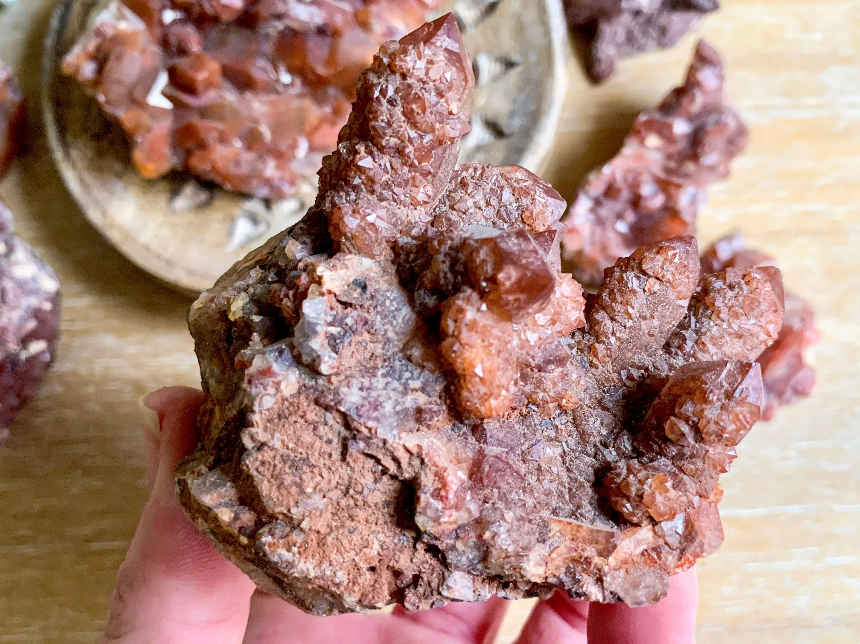 Red Quartz Clusters || Morocco